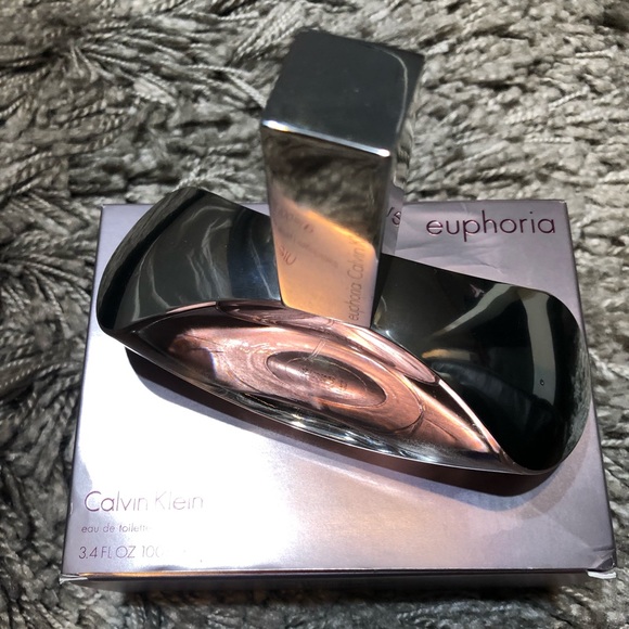 Calvin Klein Euphoria eau de toilette spray 3.4 oz - Picture 2 of 2